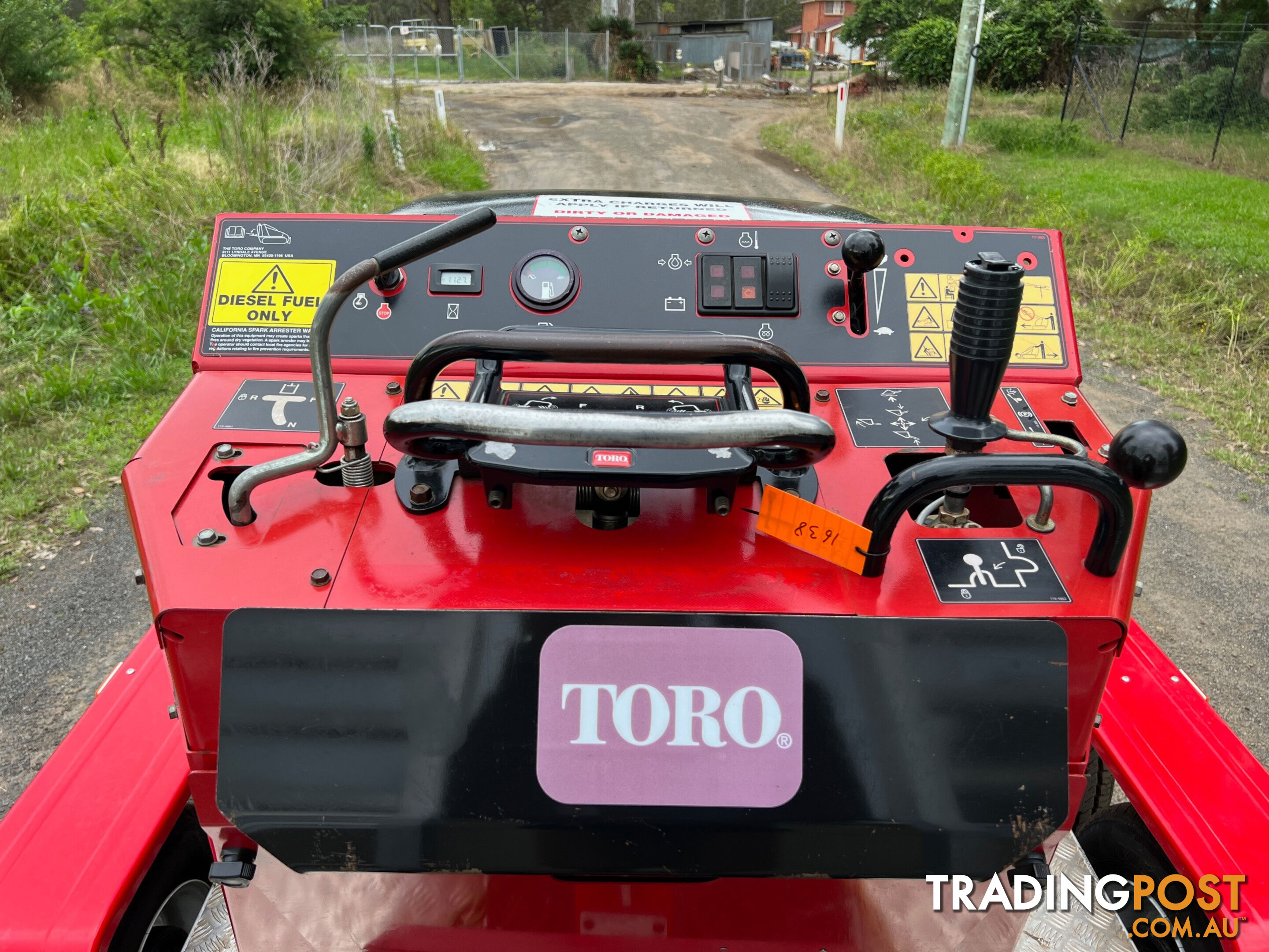 Toro TX1000 Skid Steer Loader