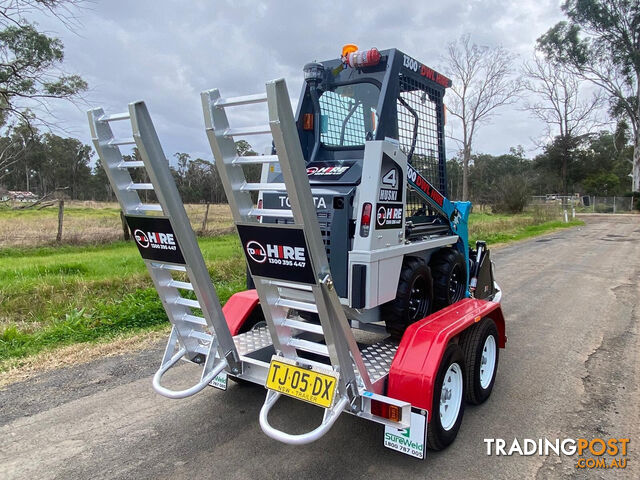 Toyota 4-SDK4 Huski Skid Steer Loader - photo 4 of 44