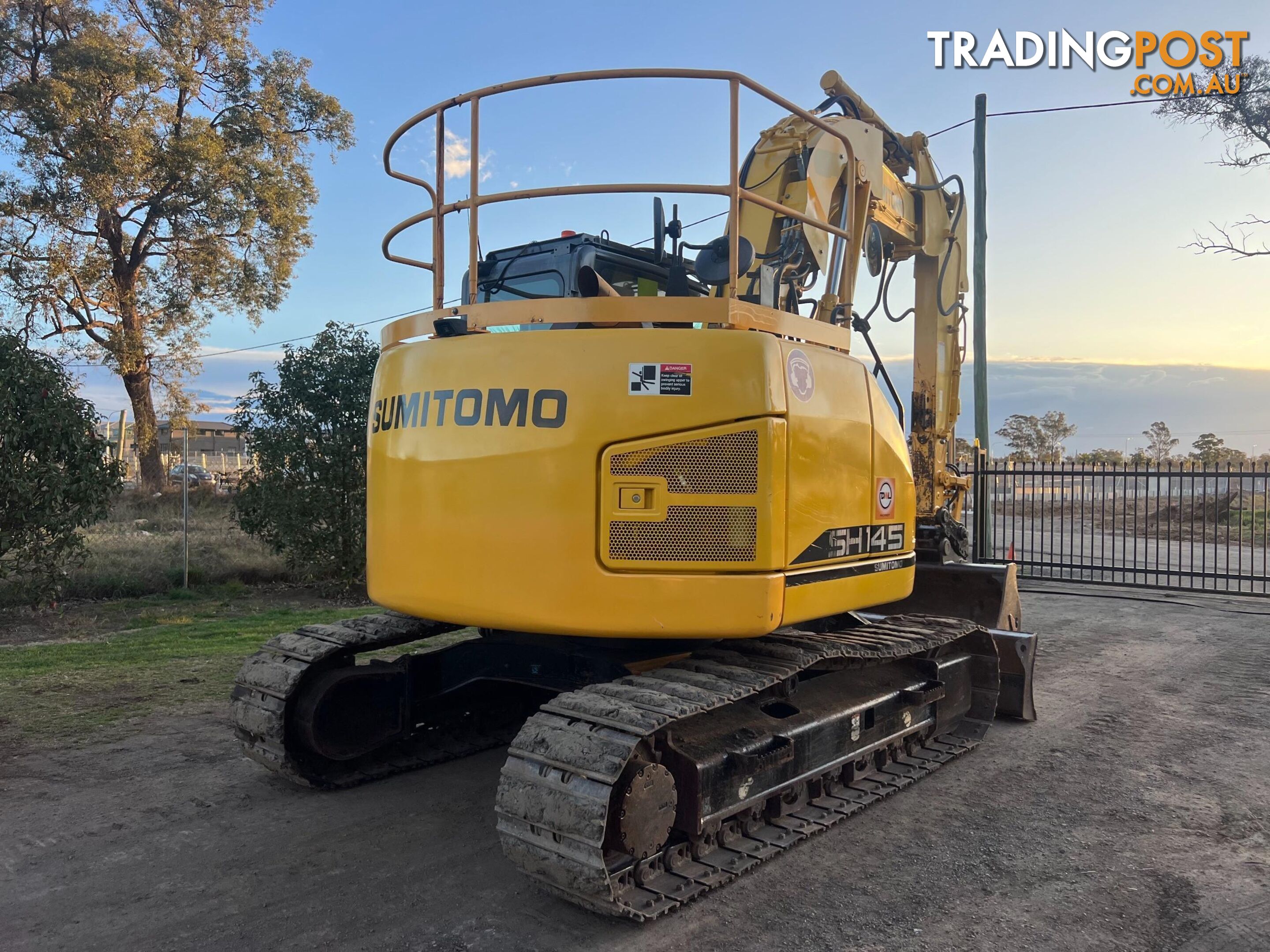 Sumitomo SH145 Tracked-Excav Excavator