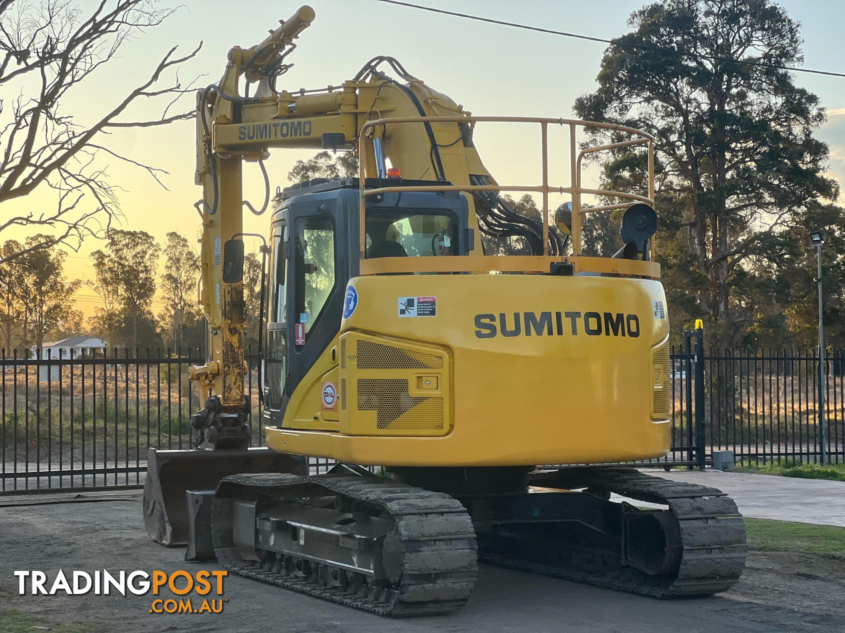 Sumitomo SH145 Tracked-Excav Excavator