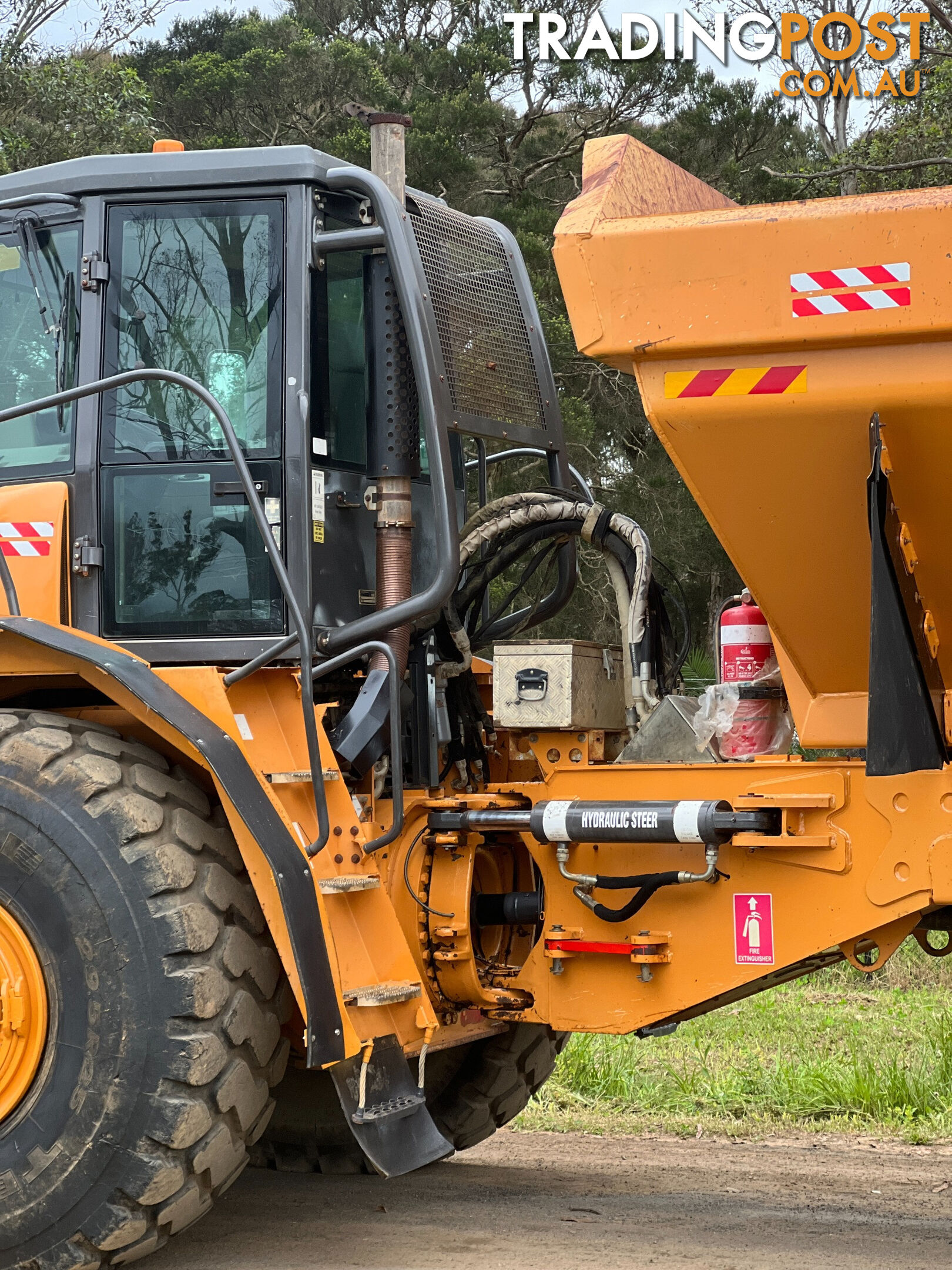 CASE 340 Articulated Off Highway Truck