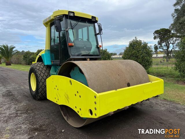 Ammann ASC110 Vibrating Roller Roller/Compacting