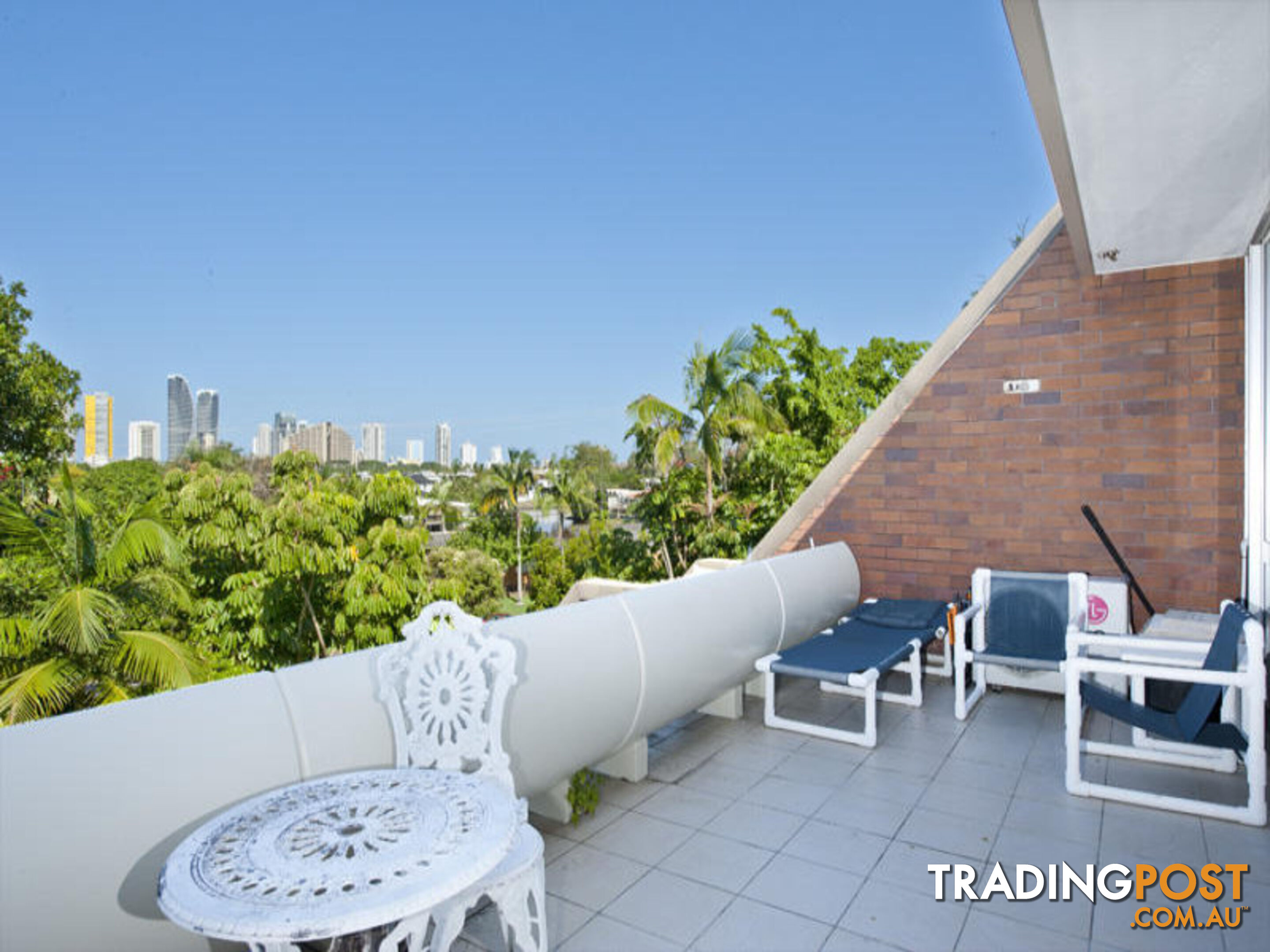 111 Rio Vista Boulevarde BROADBEACH WATERS QLD 4218