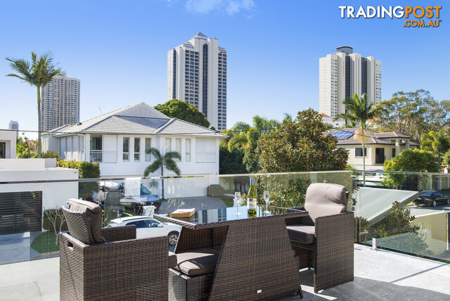 2/28 Blondell Avenue SURFERS PARADISE QLD 4217