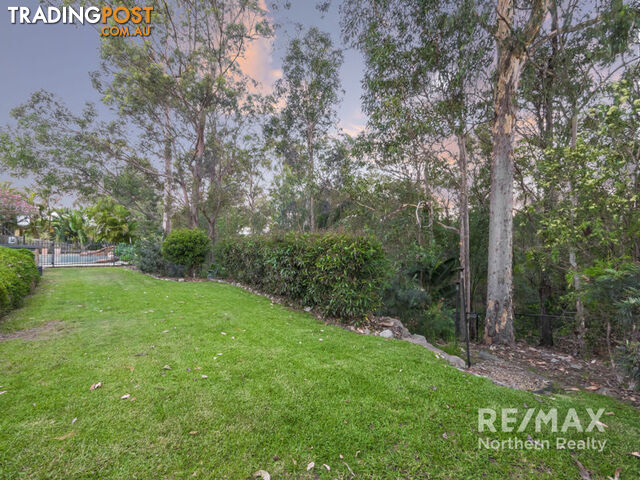 7 Laceflower Crescent EATONS HILL QLD 4037