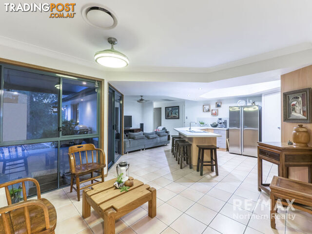 7 Laceflower Crescent EATONS HILL QLD 4037