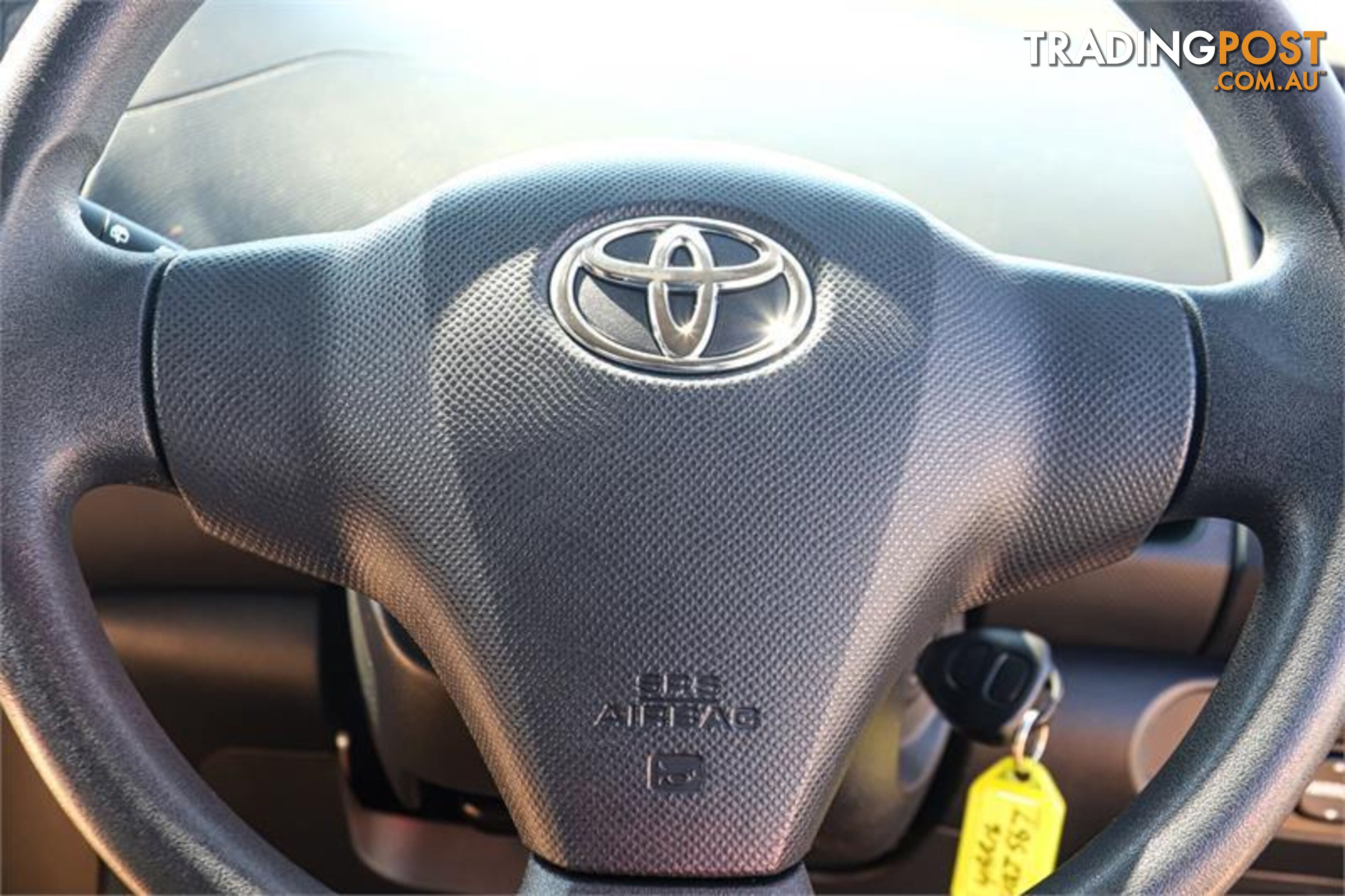 2005 TOYOTA YARIS YR AUTO HATCH