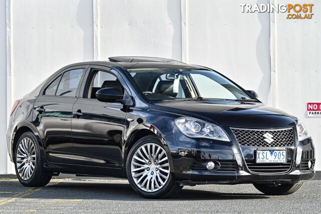 2010 SUZUKI KIZASHI XLS AUTO SEDAN