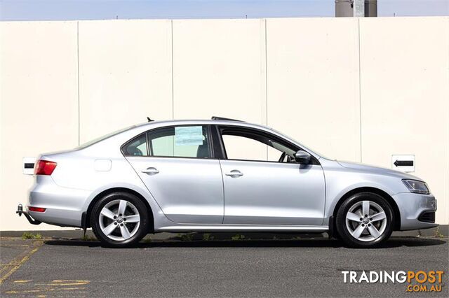 2011 VOLKSWAGEN JETTA 103TDI COMFORTLINE 1BAUTOMY12 SEDAN