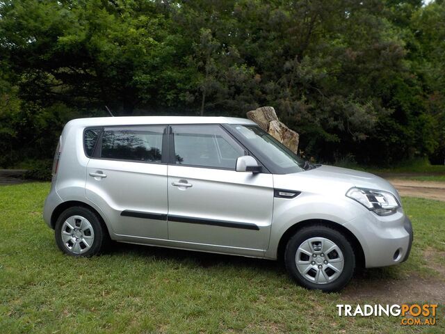 2010 KIA SOUL  AM HATCHBACK