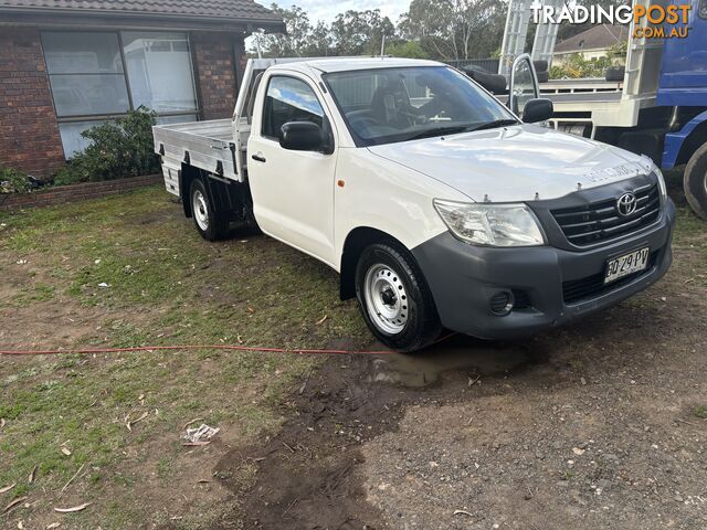  2012 TOYOTA HILUX WORKMATE