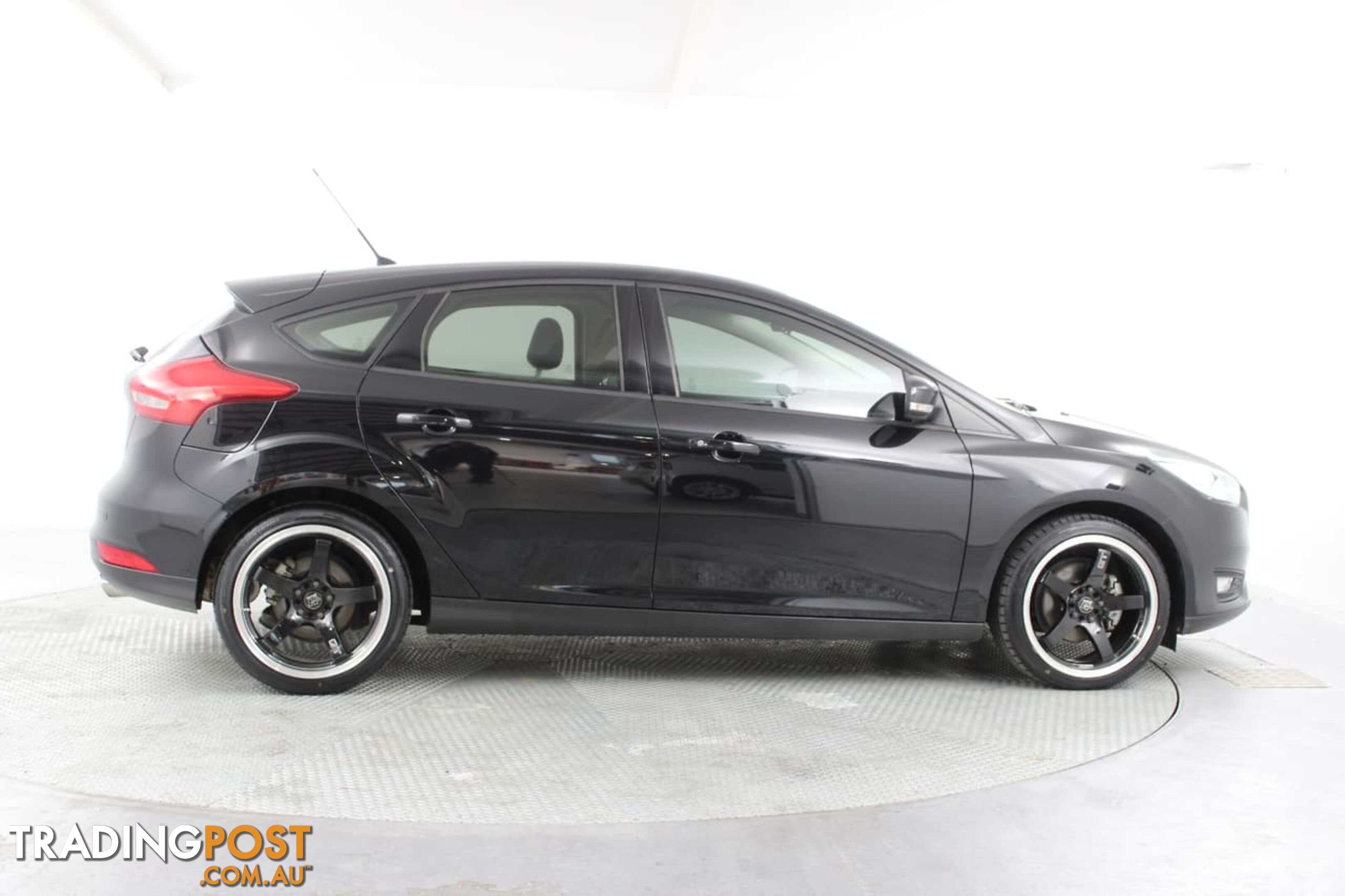 2016 FORD FOCUS Trend LZ HATCHBACK