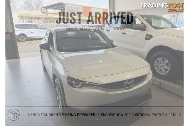 2023 Mazda MX-30 G20e Evolve DR Series