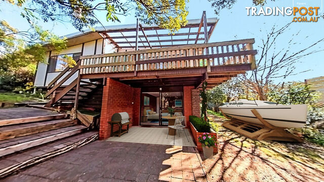 66 Adelaide St Blairgowrie VIC 3942
