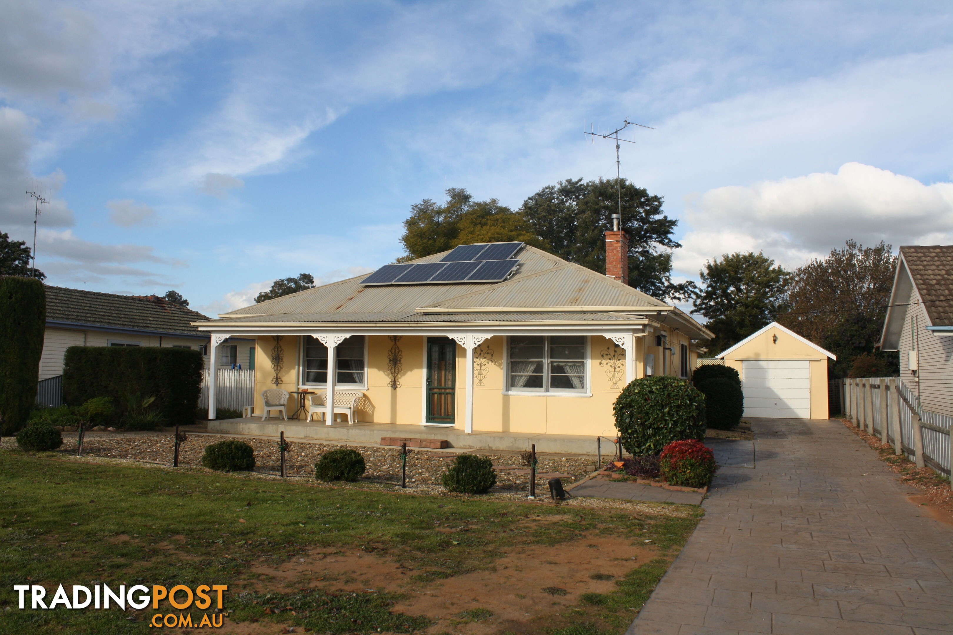 90 Coree St Finley NSW 2713