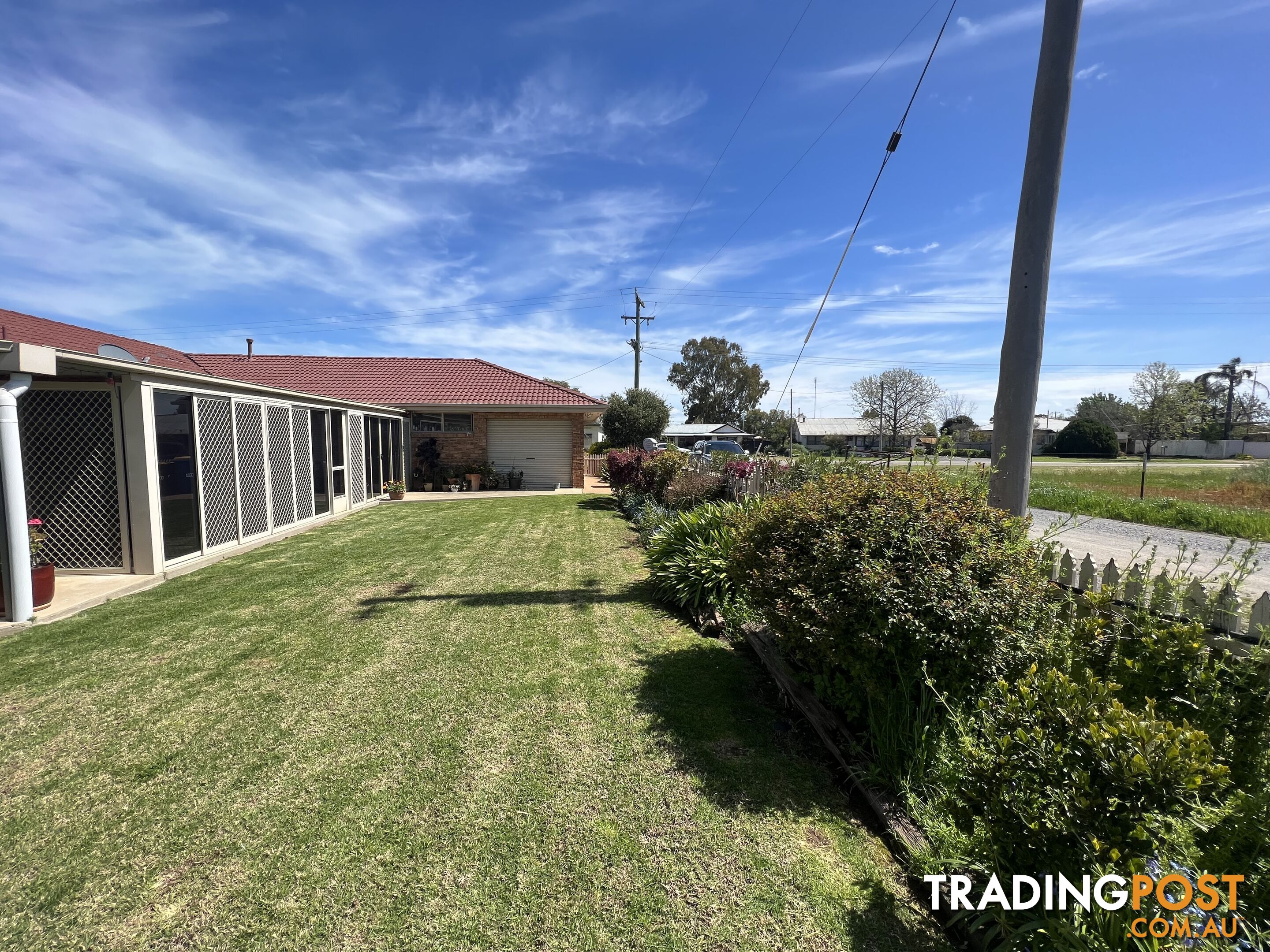 72 Howe Street Finley NSW 2713