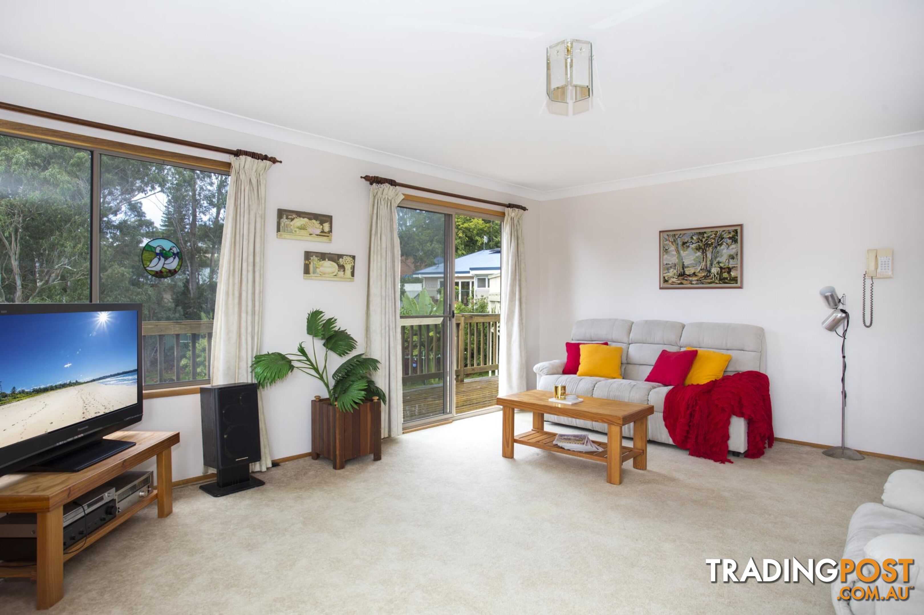 11 Treetops Crescent MOLLYMOOK NSW 2539