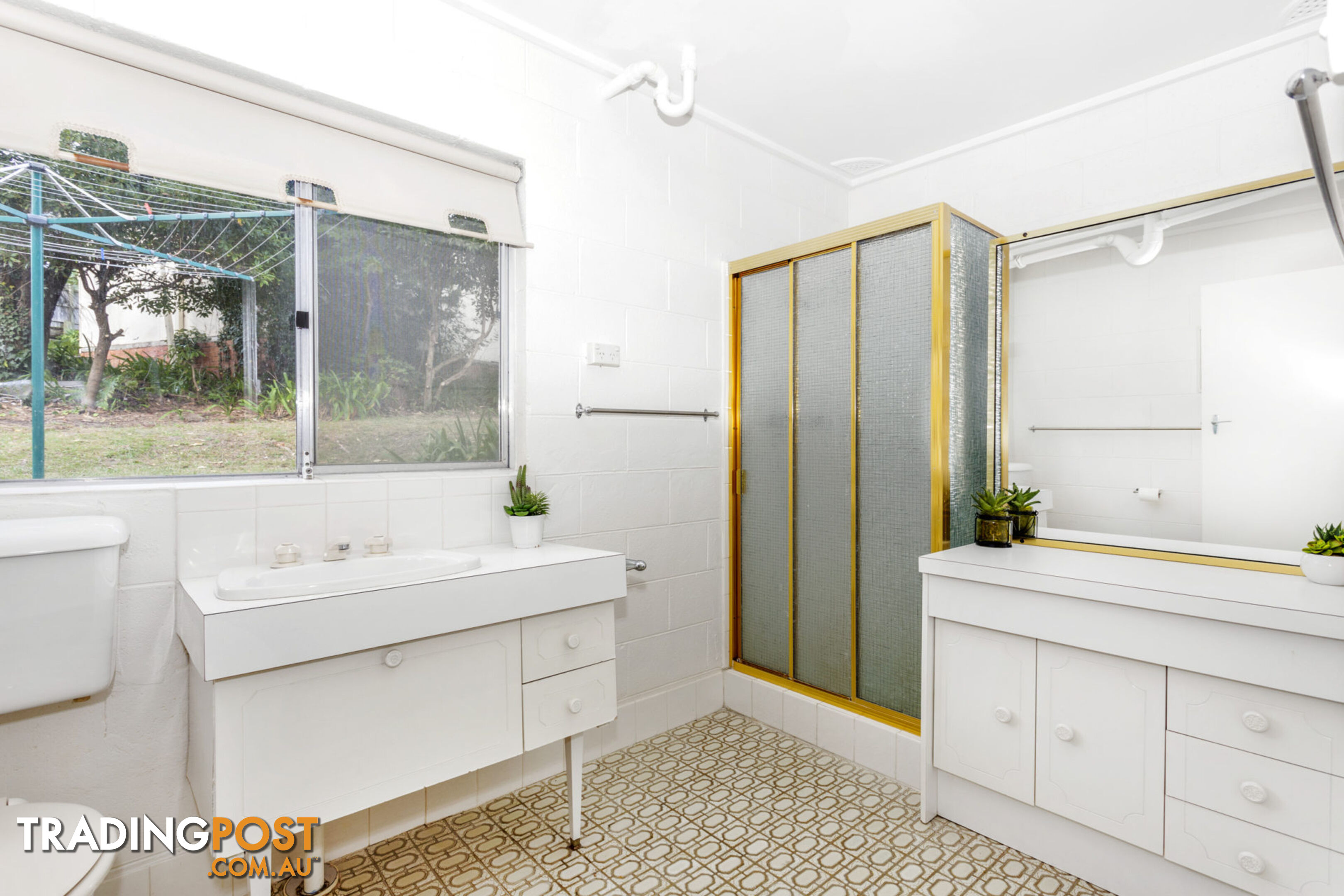 86 Tallwood Ave MOLLYMOOK NSW 2539