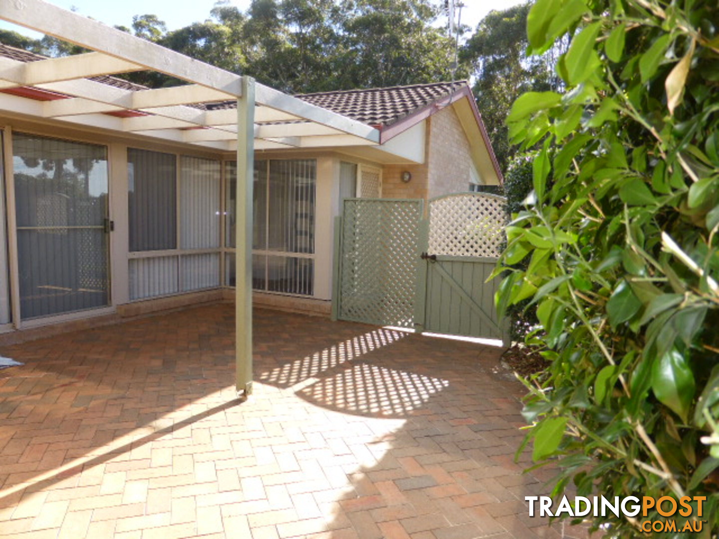 1 Oxley Crescent MOLLYMOOK NSW 2539