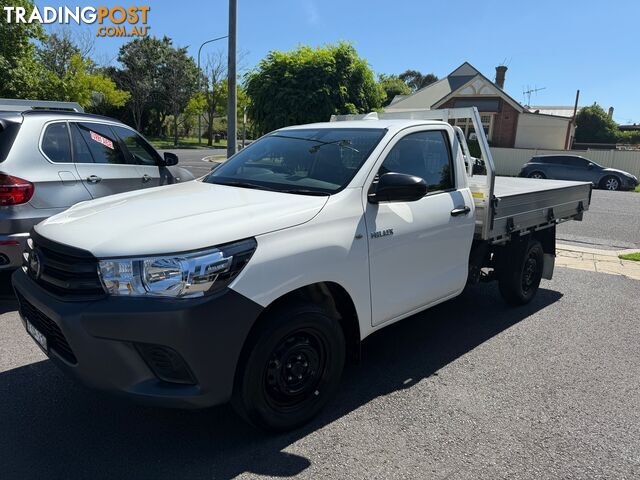 2021 TOYOTA HILUX 4X2 WORKMATE 2.7L PETROL MANUAL SINGLE CAB C/C  