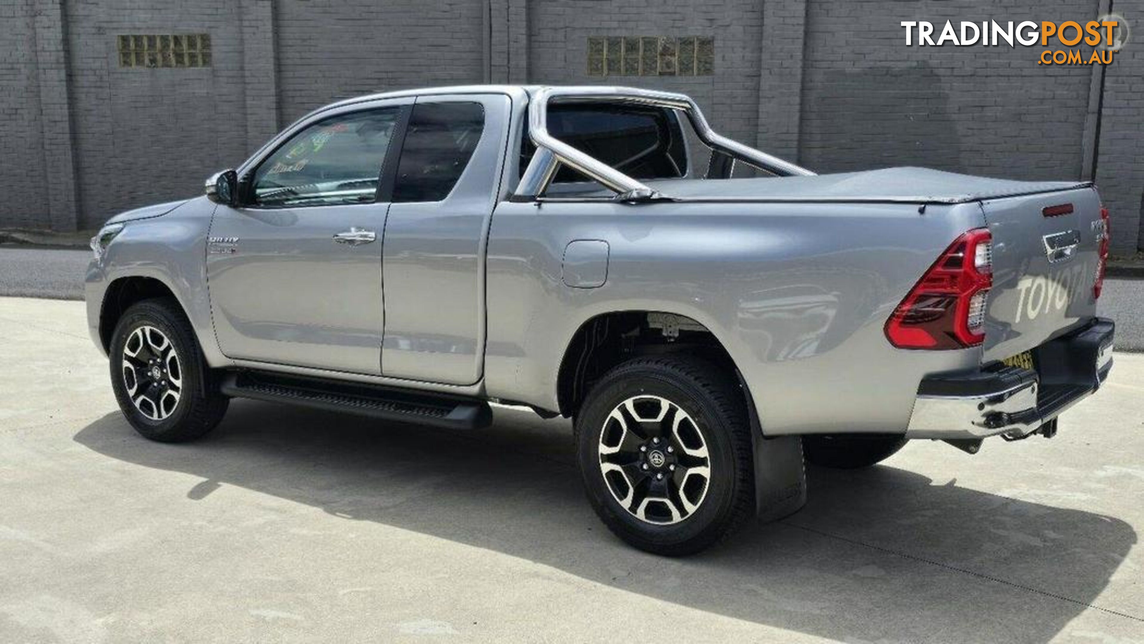 2021 TOYOTA HILUX 4X4 SR5 2.8L T DIESEL AUTOMATIC EXTRA CAB  