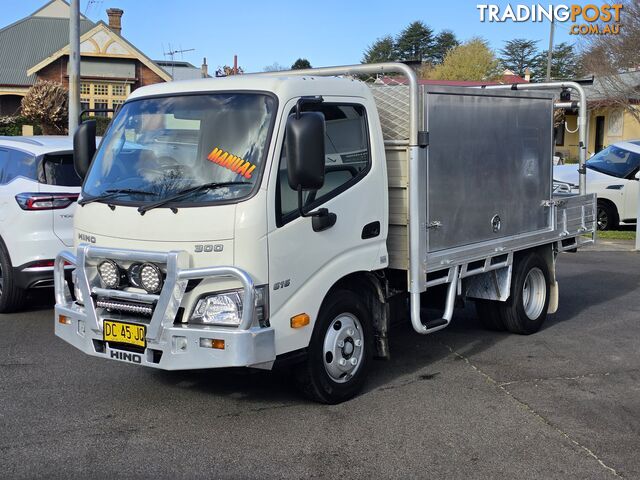 2020 HINO 300 HINO 616 IFS 2D SINGLE C/CHAS TRAY
