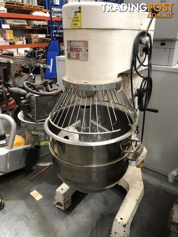 1996 PRECISION DOUGH MIXING MACHINE