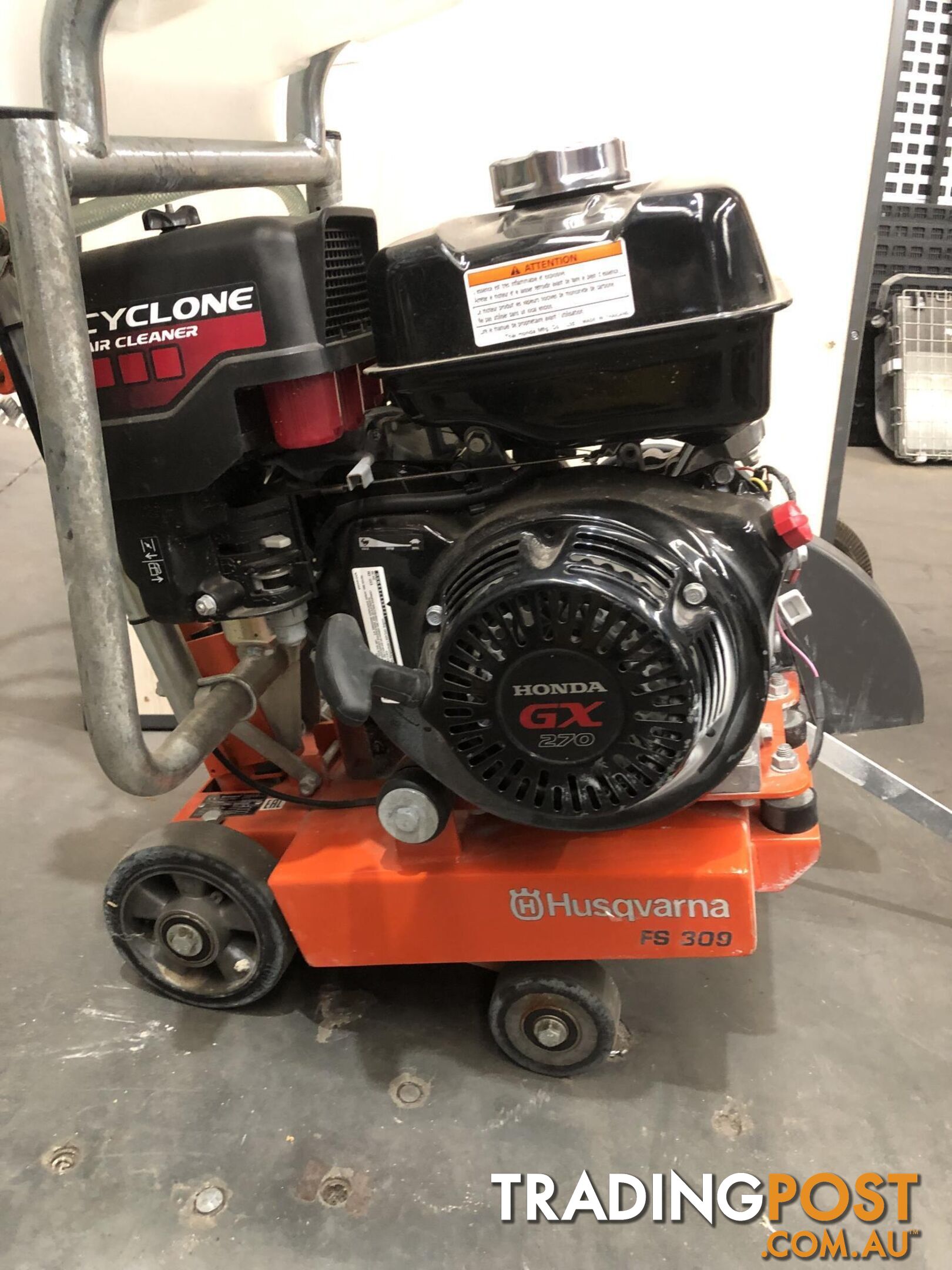 HUSQVUANA FS309 FLOOR SAW