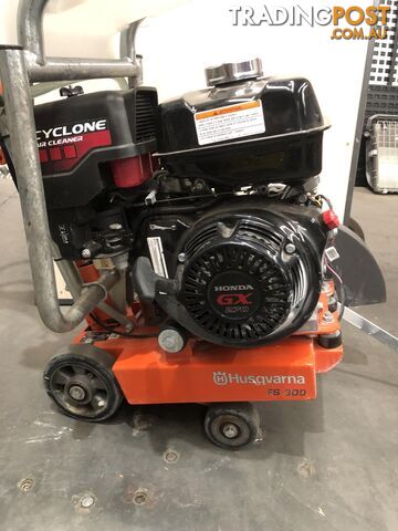 HUSQVUANA FS309 FLOOR SAW